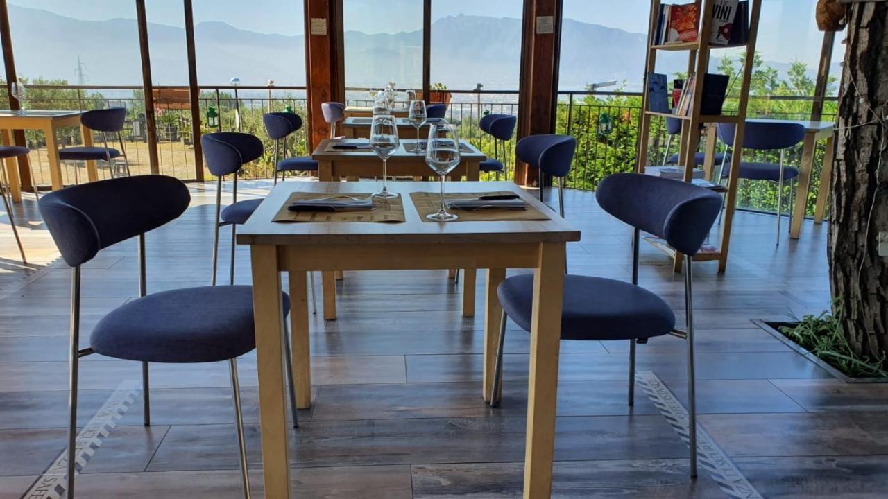 Vesuvio Inn Guest House E Wine Experience Boscotrecase ภายนอก รูปภาพ